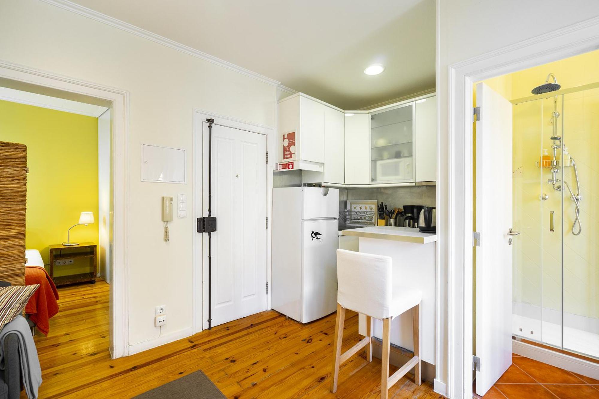Whome Central Alfama Hideaway Perfect To Explore Лиссабон Экстерьер фото