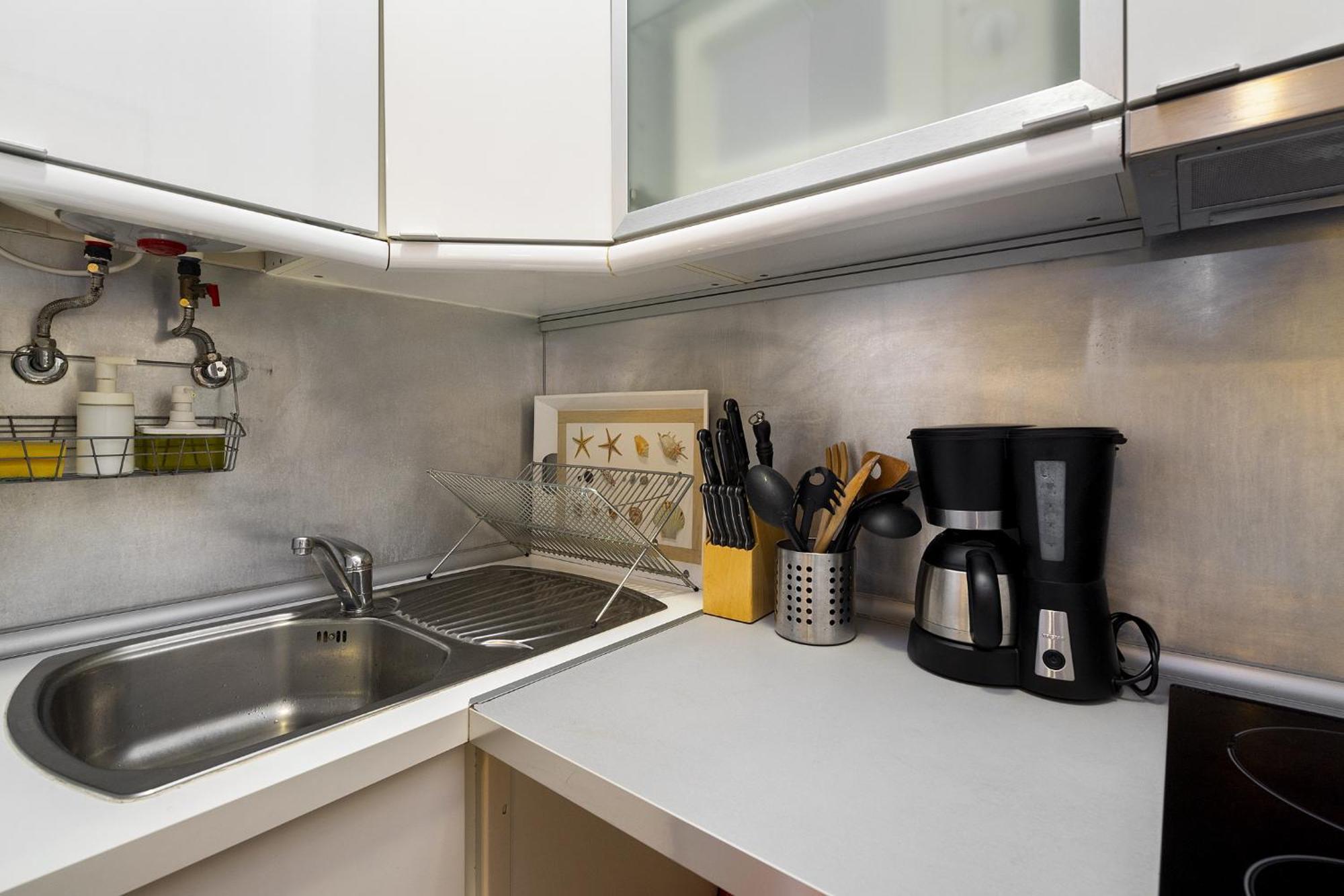 Whome Central Alfama Hideaway Perfect To Explore Лиссабон Экстерьер фото